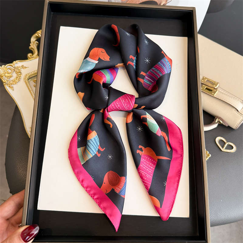 Fashion Wiener Dog Print Banda - đánh giá và giá Scarf Silk Square