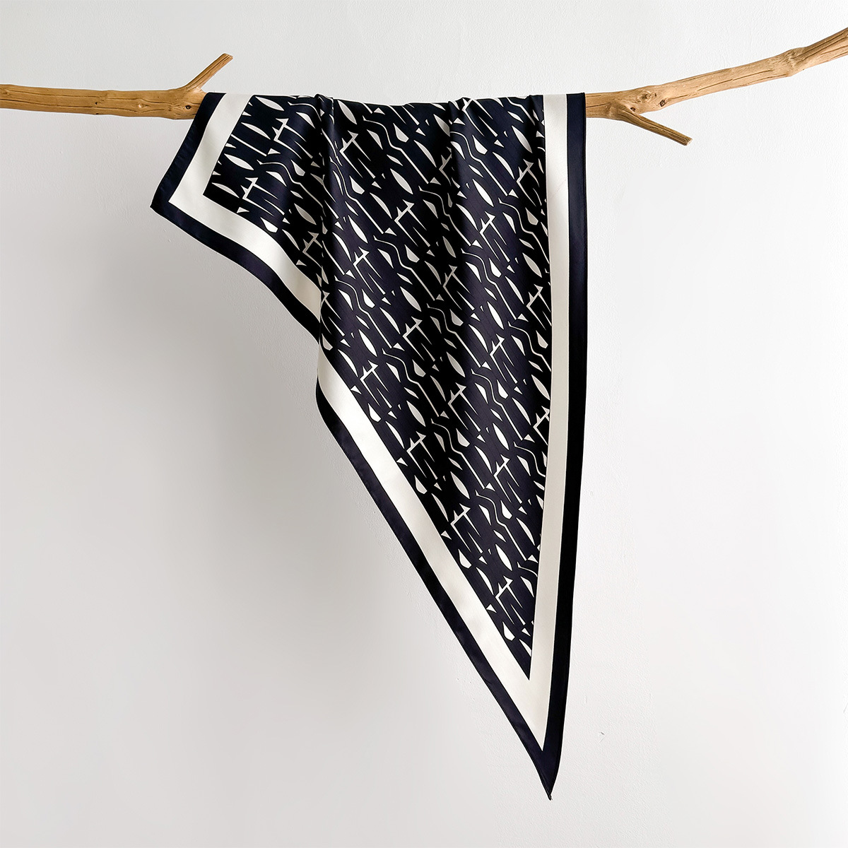 Spring Printed Square Scarf Fo - đánh giá và giá Scarf Silk Square